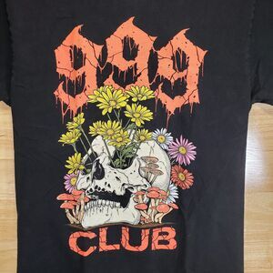 999 Club Graphic T-Shirt Men’s Small Black Skull Flowers Streetwear